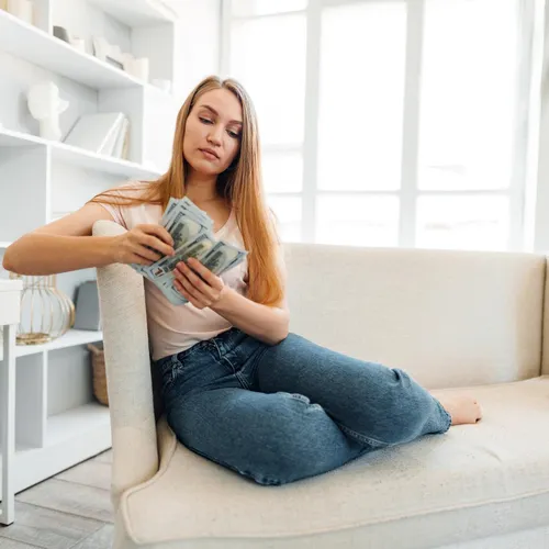 Divorcing homeowners receiving a cash offer for their house.